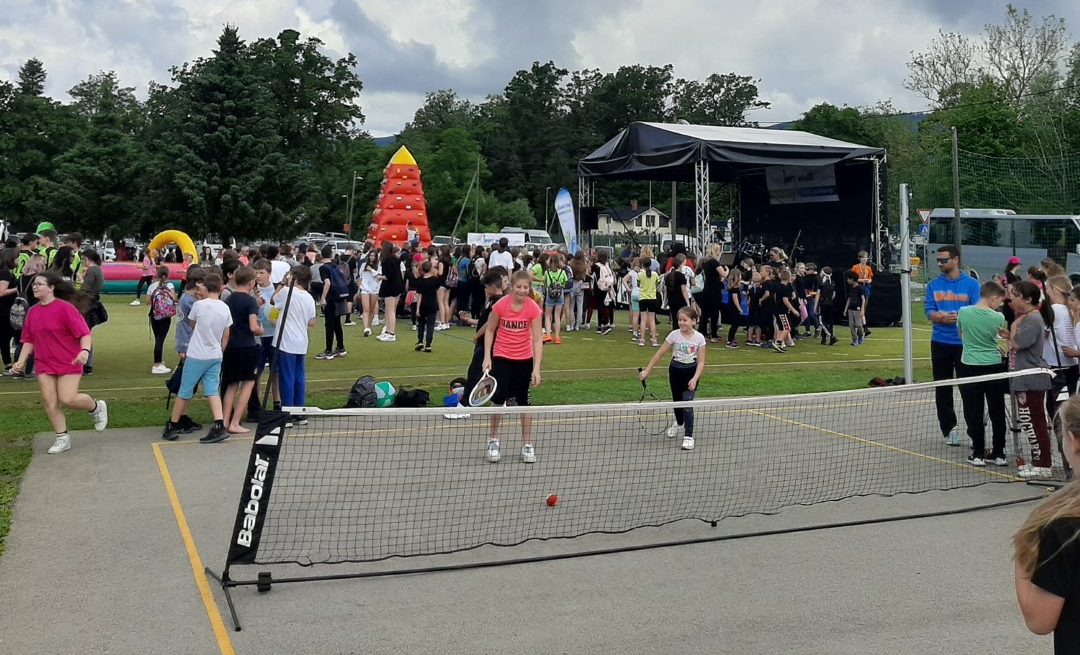 Festival športa mladih – zaključni dogodek pri Izbirnih predmetih šport za sprostitev in šport za zdravje