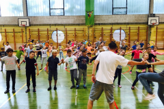 Živim ples, 3.razredi in plesna šola Kazina